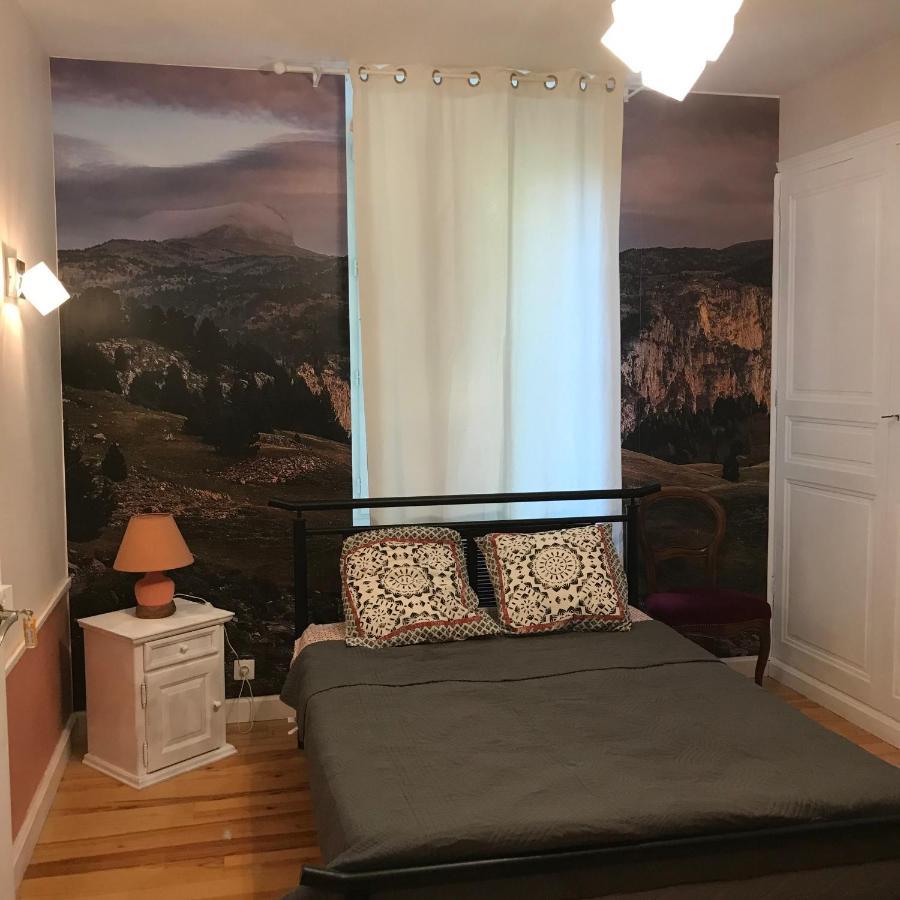 Domaine Des Chabriers Bed & Breakfast Ourches Екстериор снимка